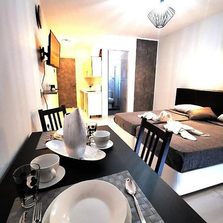 Eleana Apartments Ayía Nápa Extérieur photo