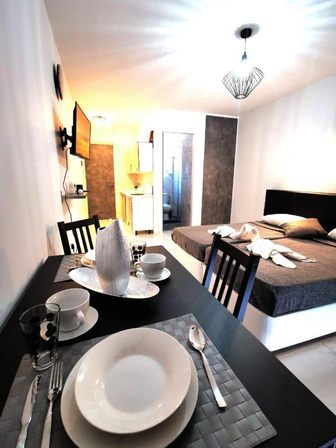 Eleana Apartments Ayía Nápa Extérieur photo
