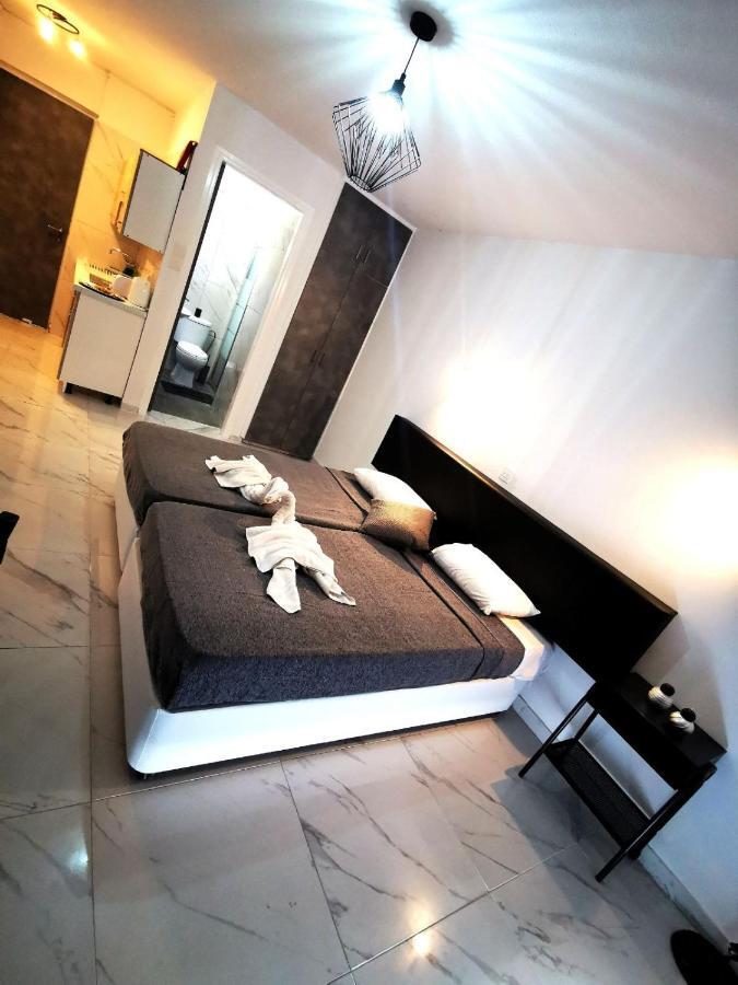 Eleana Apartments Ayía Nápa Extérieur photo