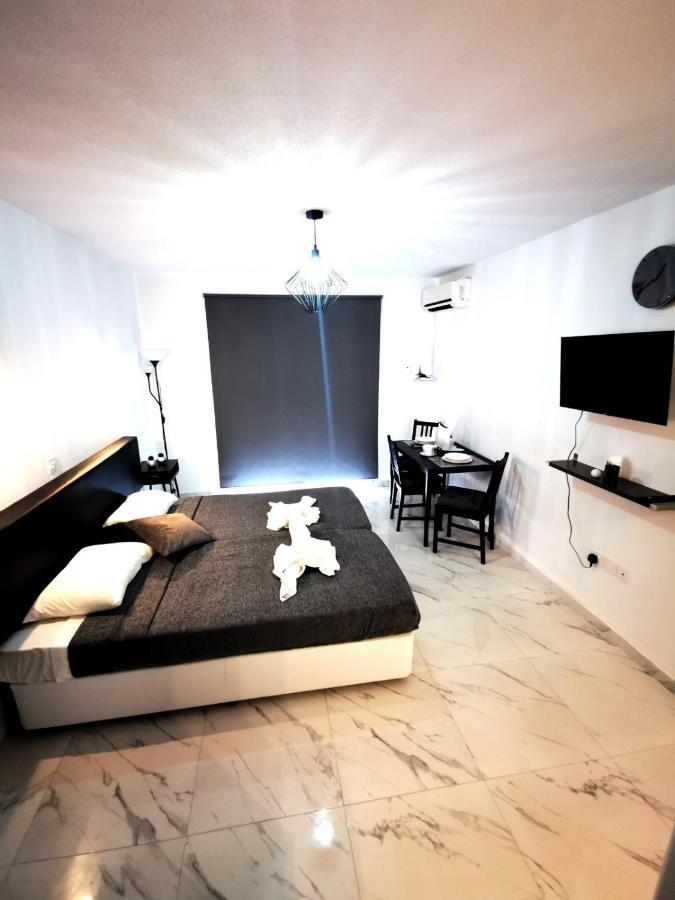 Eleana Apartments Ayía Nápa Extérieur photo